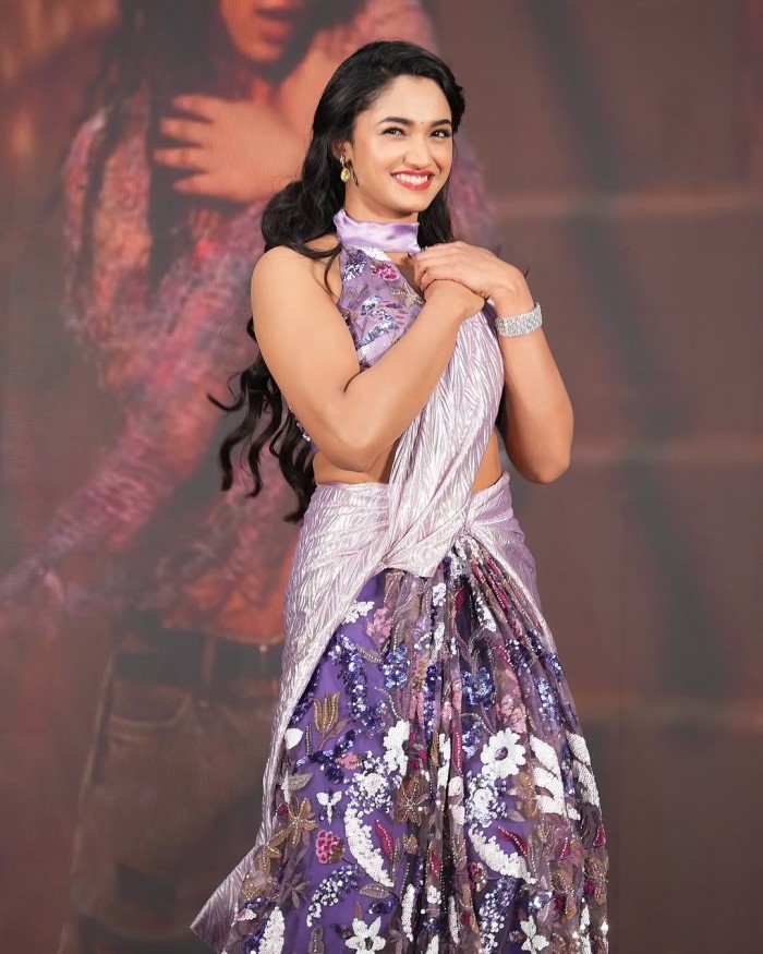Reeshma Nanaiah looks stunning at UI Film promotional