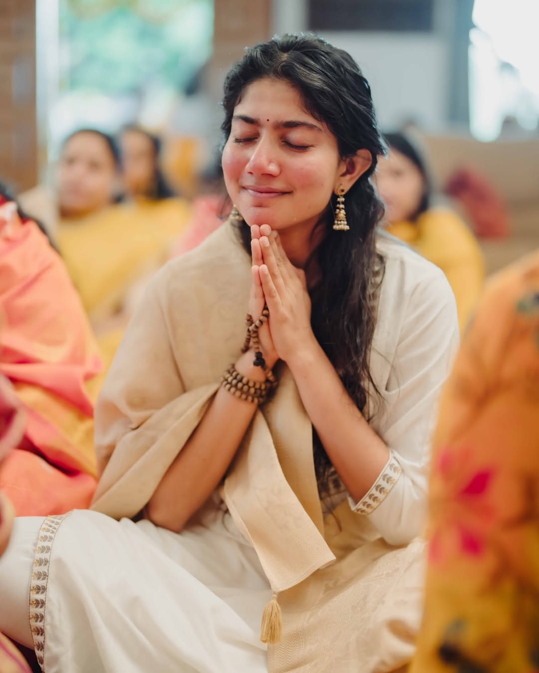 Sai Pallavi Shares Heartwarming Pics From Sister Pooja Kannan's Wedding