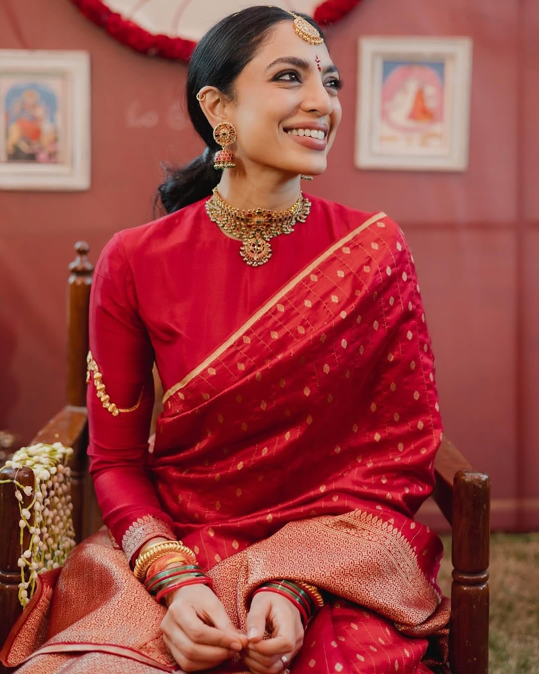 Sobhita looked stunning in traditional South Indian attire