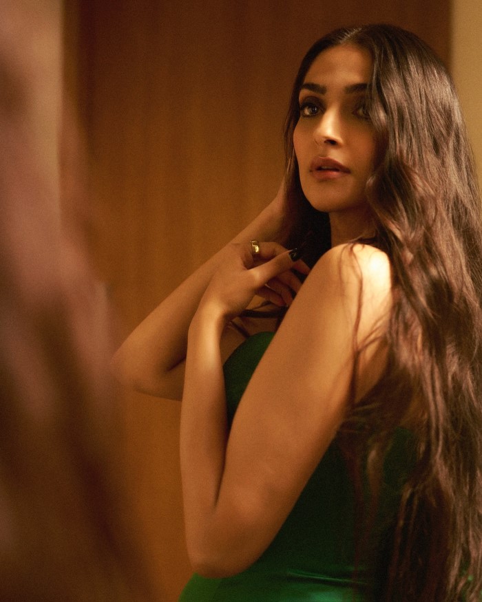 Sonam's striking poses and the overall aesthetic of the photoshoot once again solidified her status as a fashion icon.