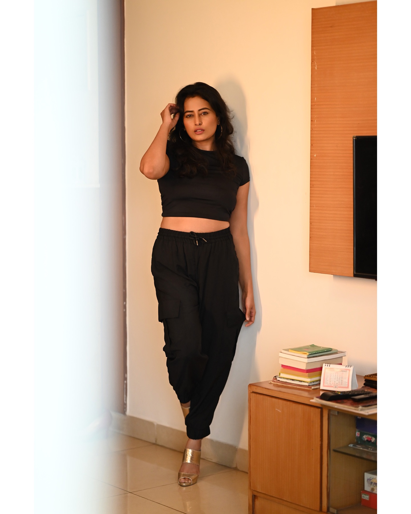 Nidhi Subbaiah flaunts her casual look