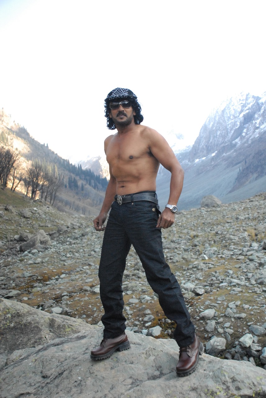 Upendra Ramya movie Raktha Kashmira Stills
