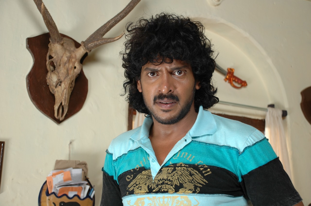 Upendra Ramya movie Raktha Kashmira Stills