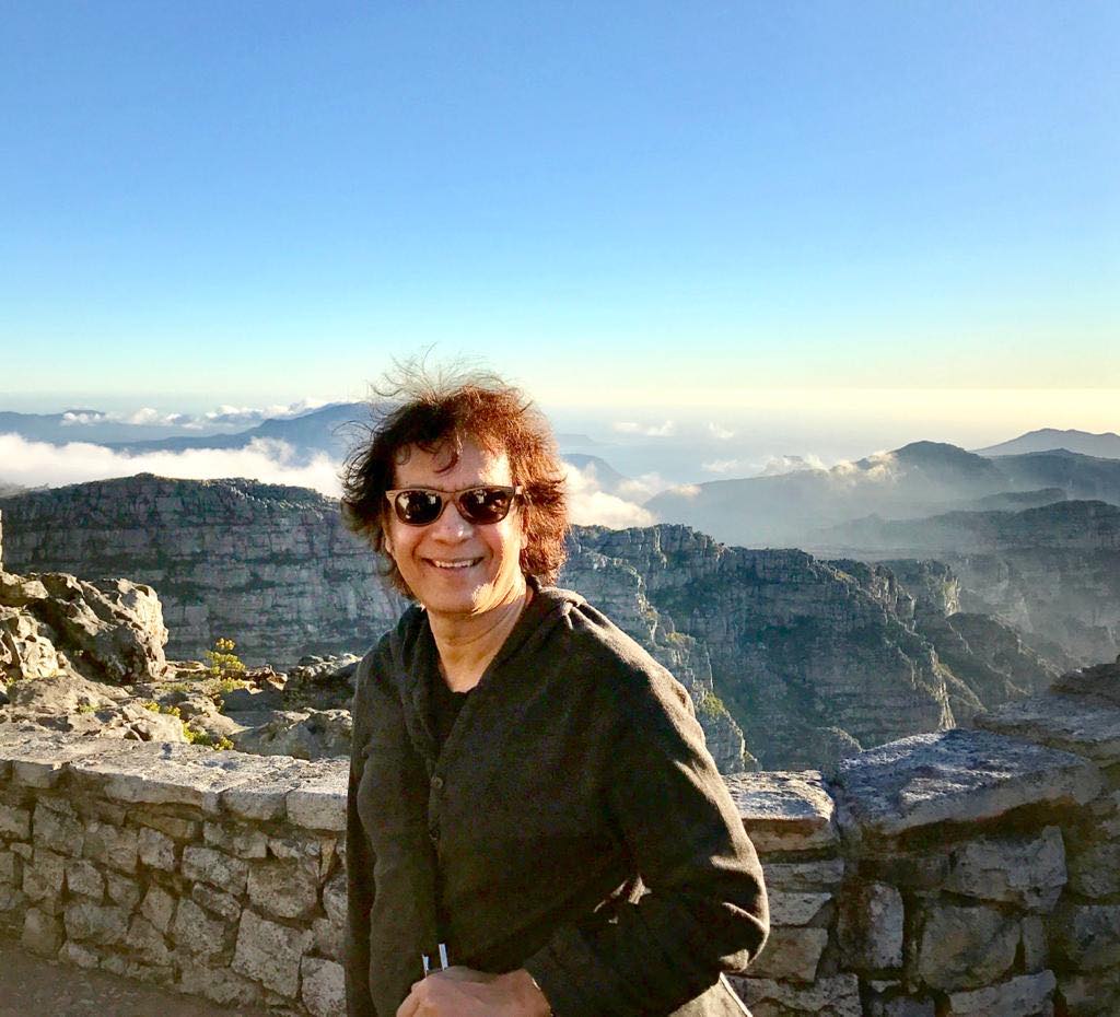 Who Is Zakir Hussain's Wife? Everything You Need To Know About The Music Maestro's Wife & Daughters