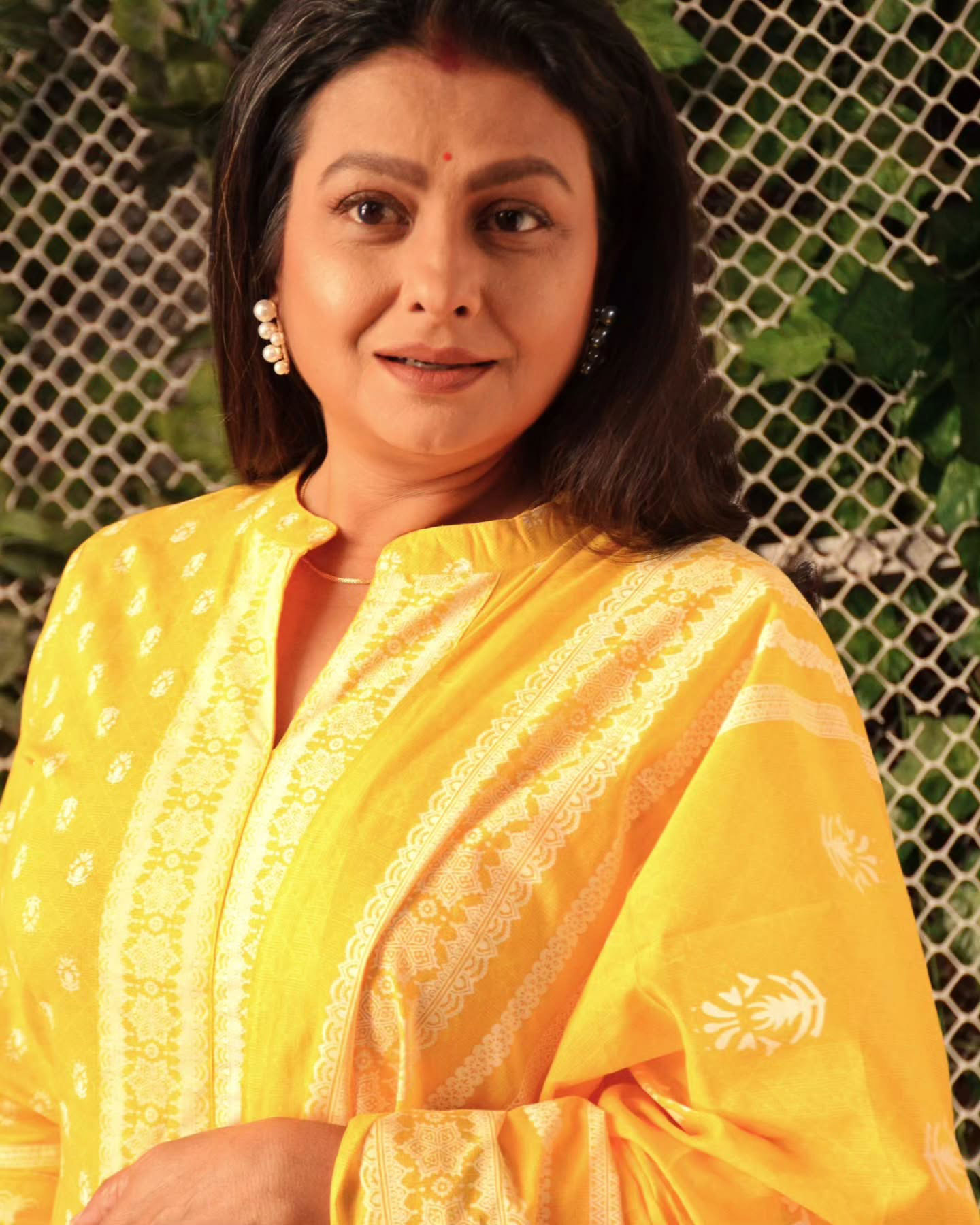 Jaya Bhattacharya After being away from screens for a few years, one of the industry’s seasoned actresses made an unforgettable comeback, leaving everyone completely mesmerized.