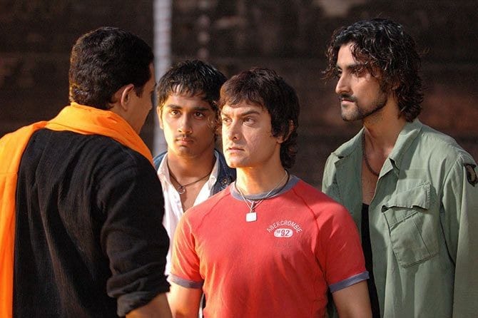 5 Timeless Lessons From Aamir Khan's Rang De Basanti As The Film Turns 19