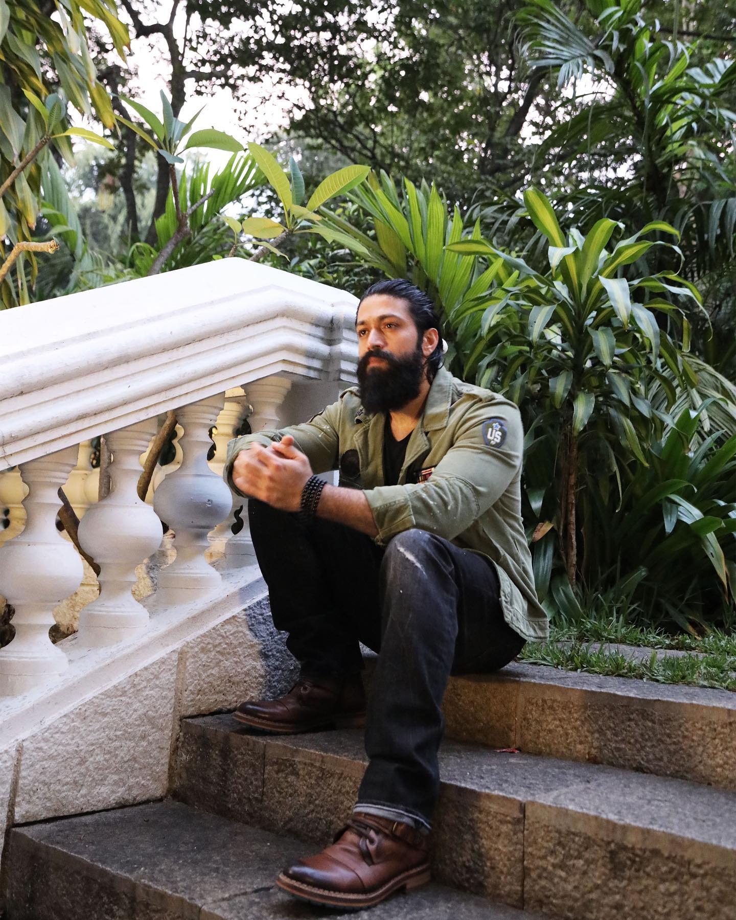 Actor Yash: Net Worth, Lifestyle, Family, Background, Movies, and Unknown Facts