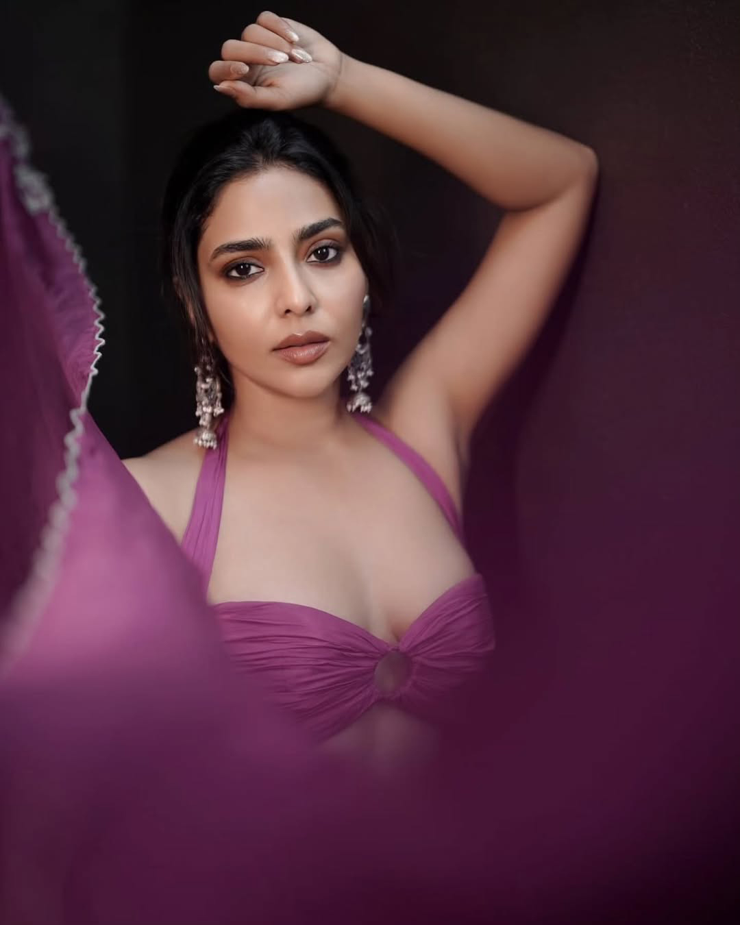 Aishwarya Lekshmi Chic Look In Purple Ensemble Photoshoot