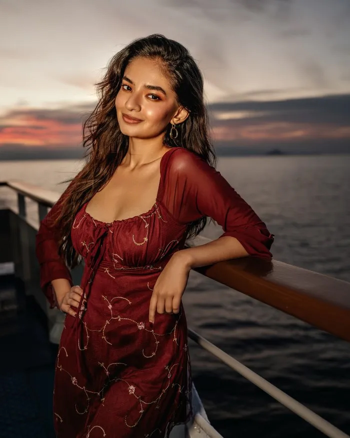 Anushka Sen Sunset Photoshoot