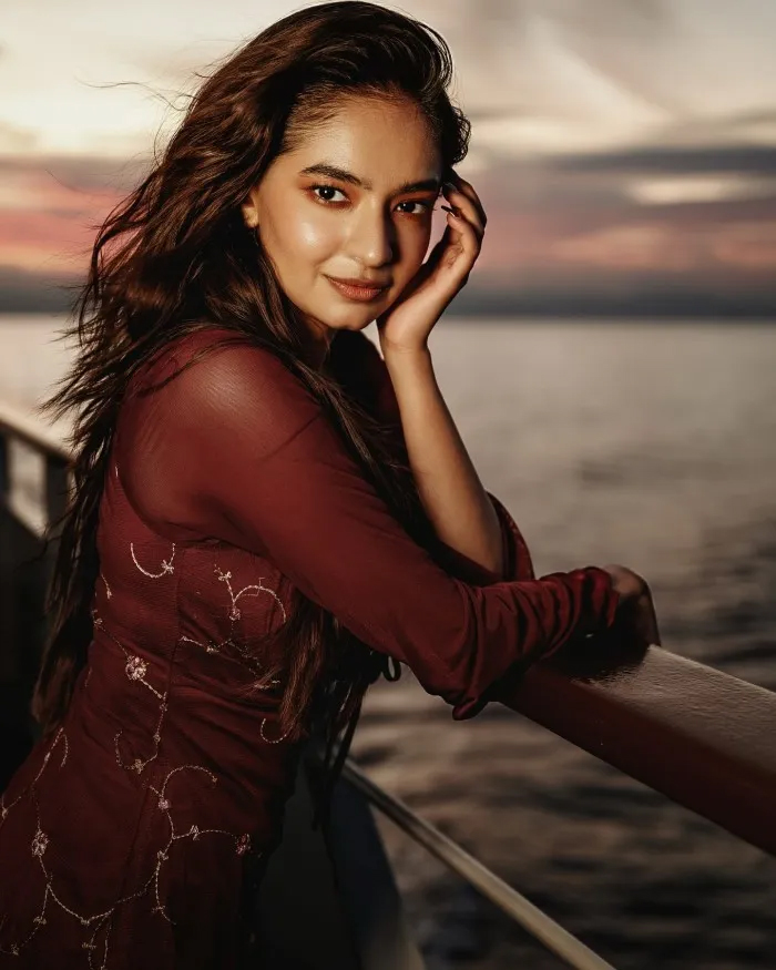 Anushka Sen Sunset Photoshoot