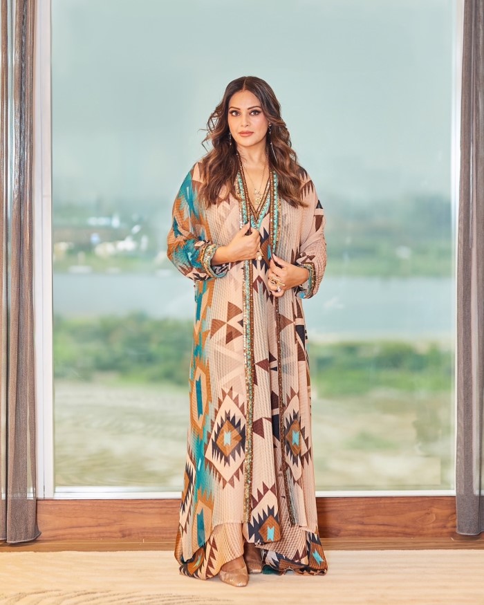 Net Worth: Bipasha Basu, an iconic actress in the Indian film industry, has an estimated net worth of around 130 crore rupees.