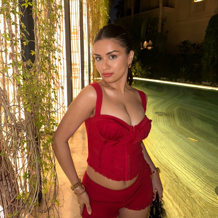Avneet Kaur Stuns In Fiery Red Outfit: Hotter Than Fire