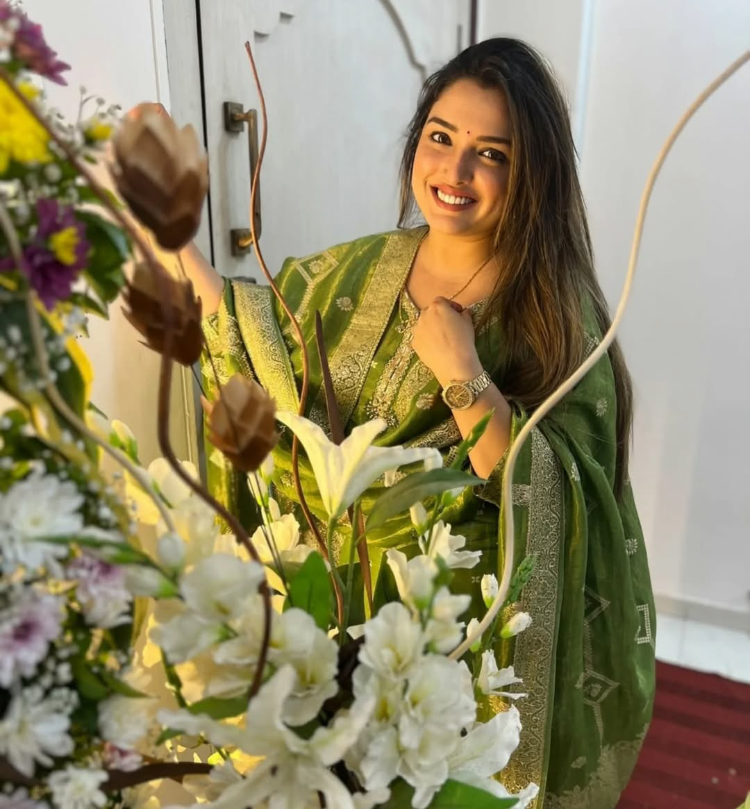 Bhojpuri Actress Amrapali Dubey: Biography, Age, Famous Movies, Photos And More