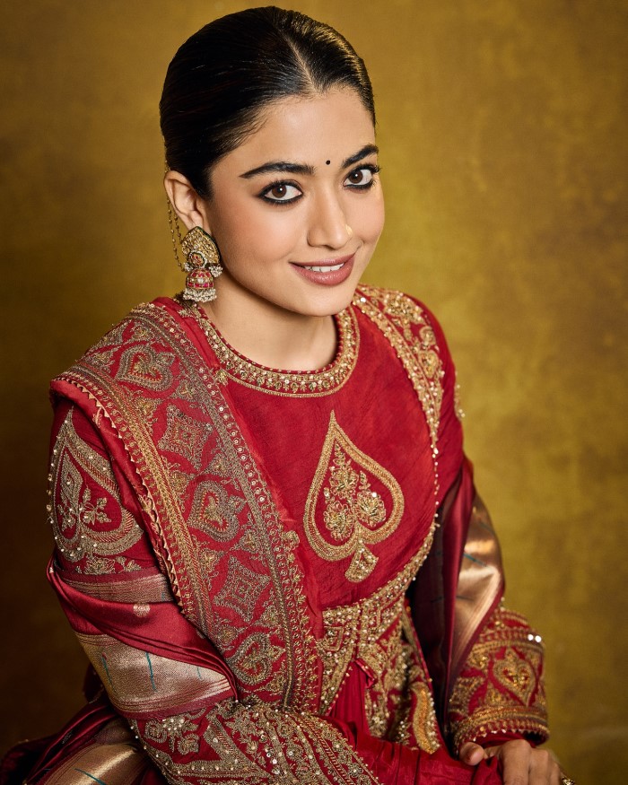 Rashmika mandanna dazzles in elegant anarkali