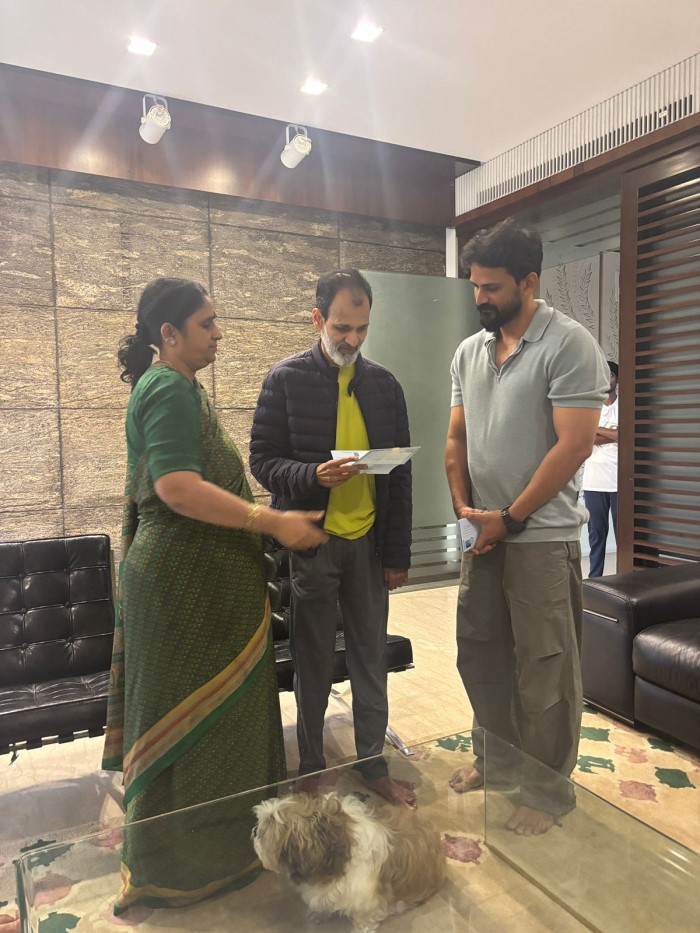 Dhananjay invited celebrities for wedding