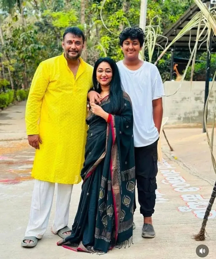 Darshan celebrates sankranthi at farm house with his family, see pics