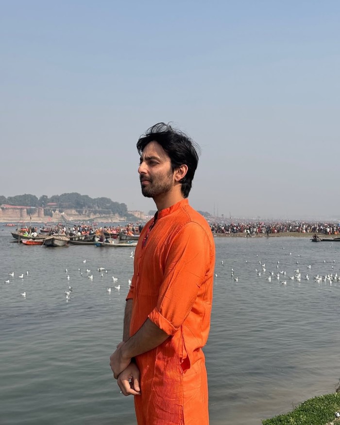 Hemansh Kohli Shares Captivating Photos From Maha Kumbh Visit In Prayagraj