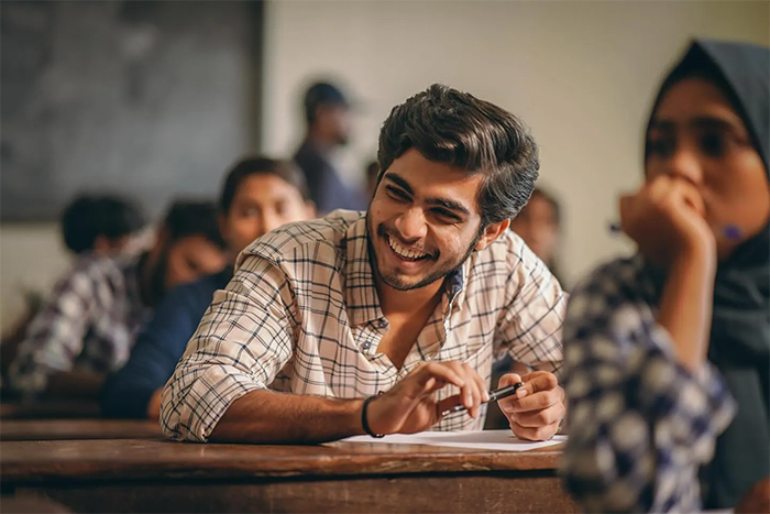 The film stars Naslen K Gafoor as Vishnu, alongside Anishma Anilkumar, Lijomol Jose, Dileesh Pothan, and other talented actors.