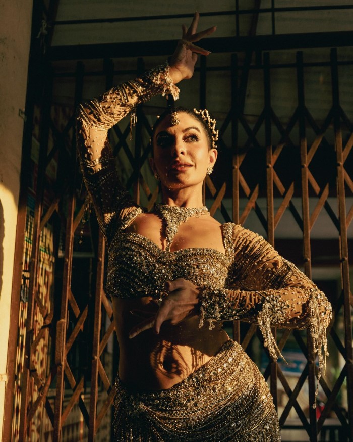 Jacqueline Fernandez Sets The Stage On Fire At ISPL Season 2 Opening Ceremony