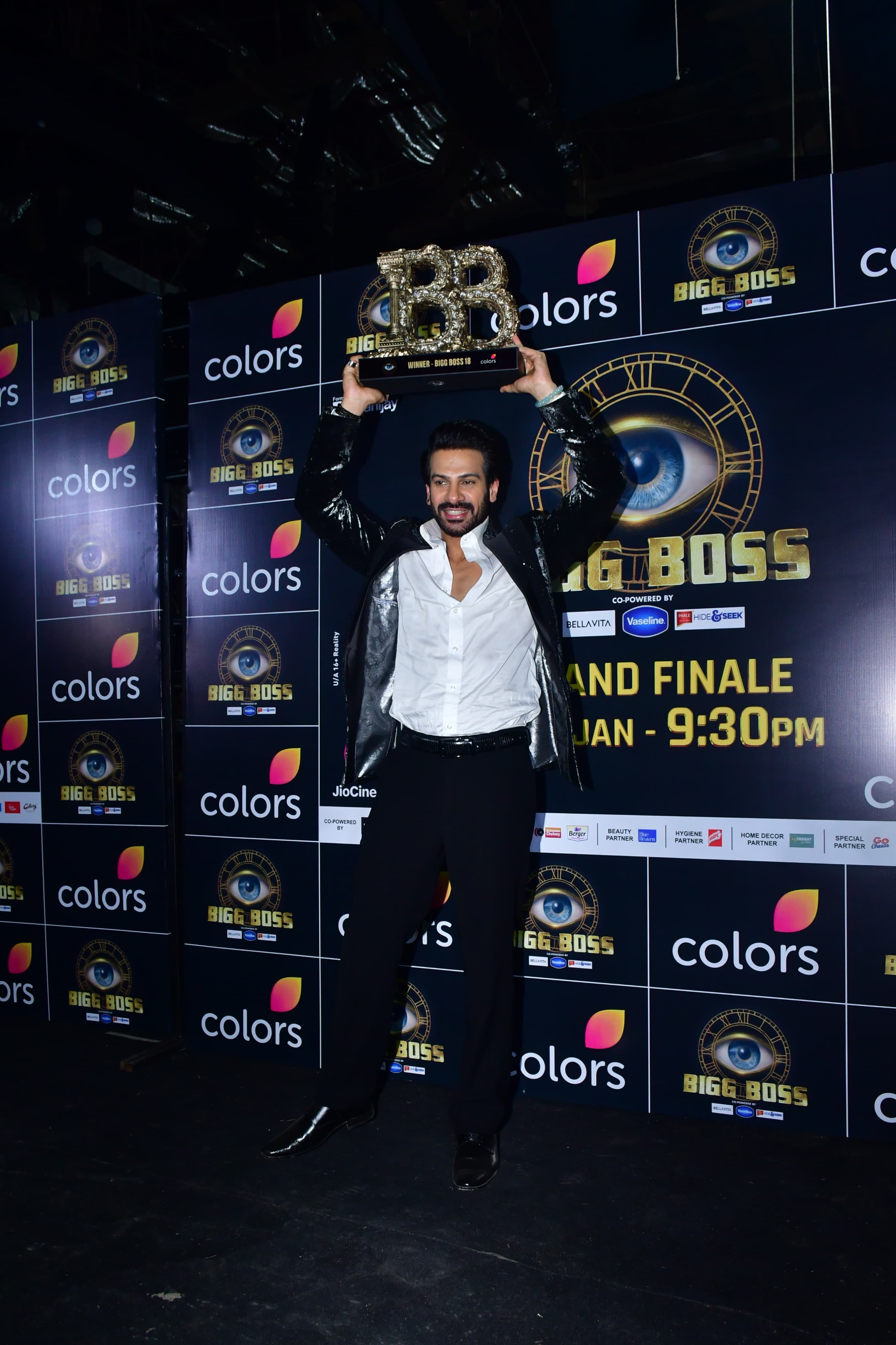 Karan Veer Mehra Wins In Grand Finale Of Hindi Bigg Boss 18