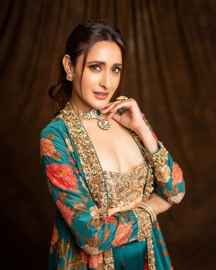 Pragya Jaiswal Stuns In Traditional Floral Turquoise And Golden Ensemble