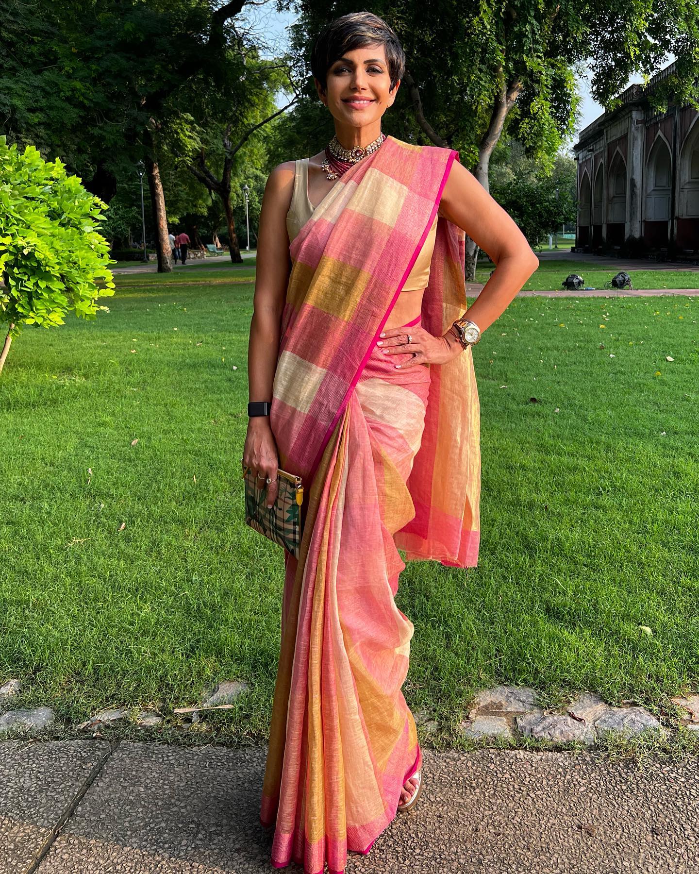 Bollywood Actresses Were Widowed In Very Young Age