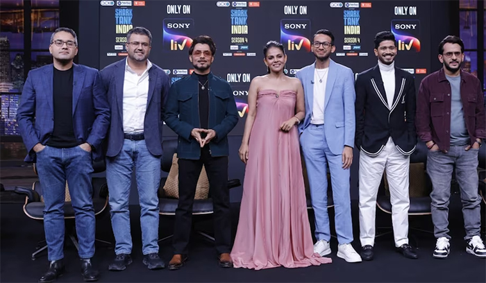 Air Time: Episodes will air Monday to Friday at 8 PM IST. Viewers can tune in every weekday evening to watch the latest pitches and negotiations unfold in real-time.