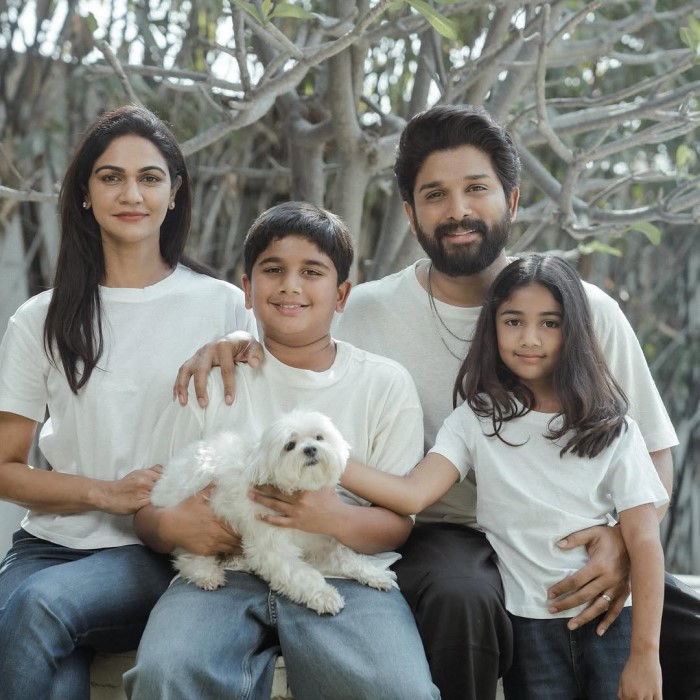 Sneha Reddy Shares Heartwarming Family Picture With Allu Arjun And Kids ...