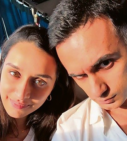 Shraddha Kapoor and Rahul Mody: Shraddha Kapoor, known for her versatile roles in Bollywood, is rumored to be marrying screenwriter Rahul Mody in 2025.