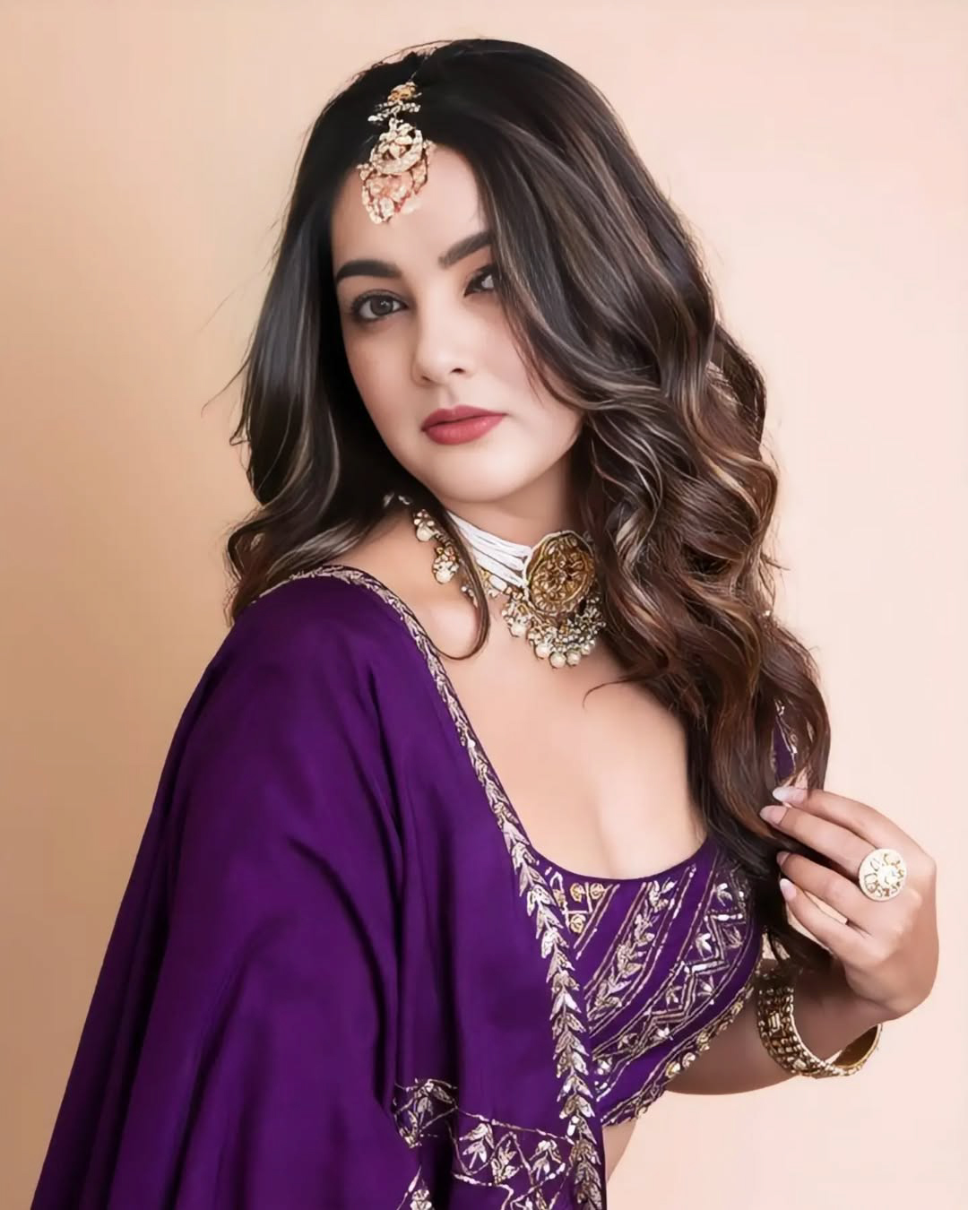 Unknown Facts About Mamta Kulkarni: A Glimpse into Her Controversial Life