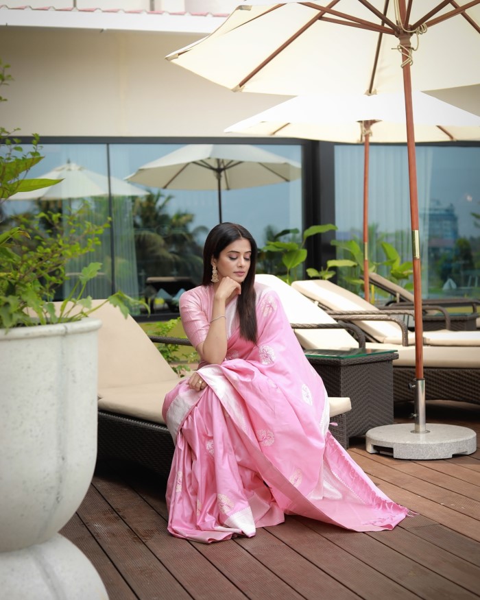 Actress Priyamani Stuns in a Pink Saree