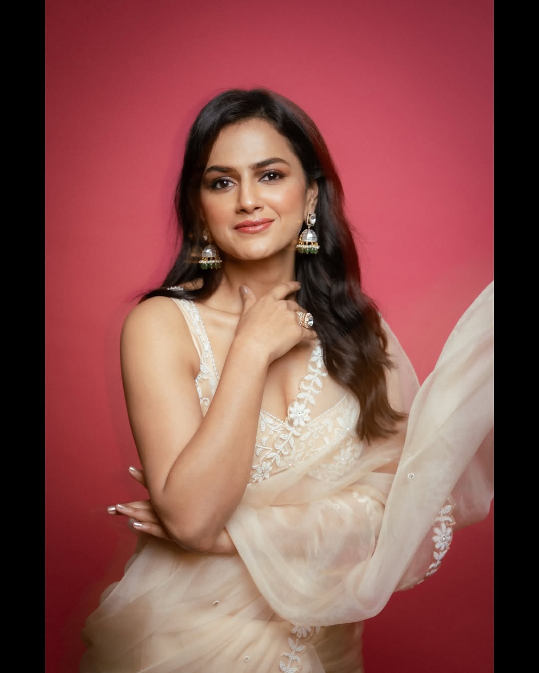 Shraddha Srinath Saree Style