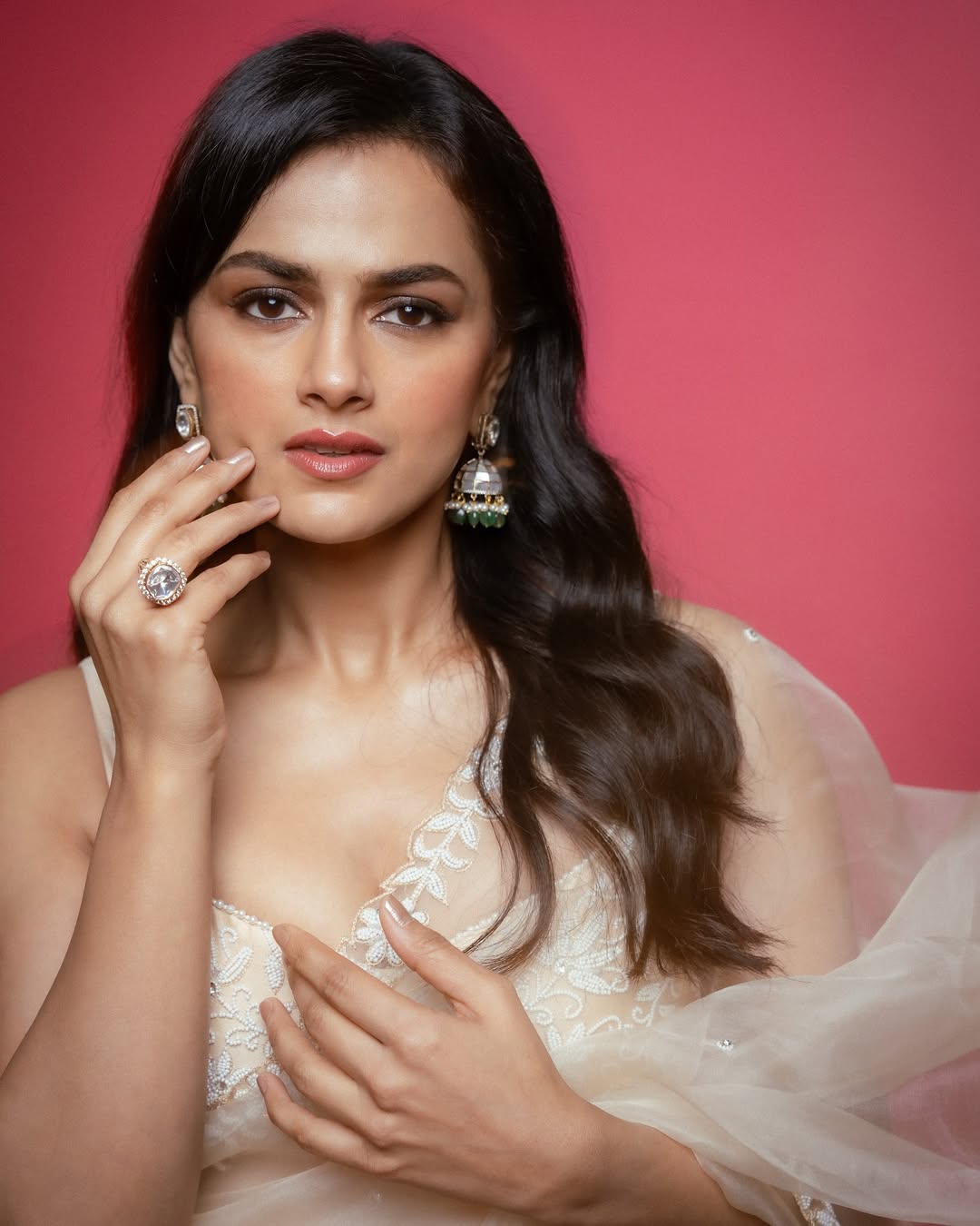 Shraddha Srinath Saree Style