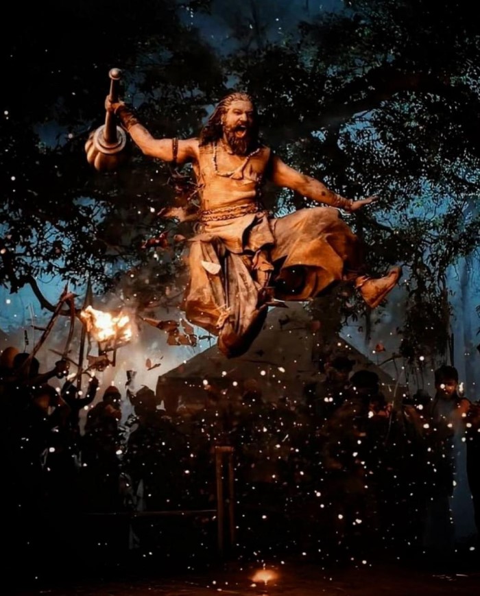 Vicky Kaushal- Chhaava