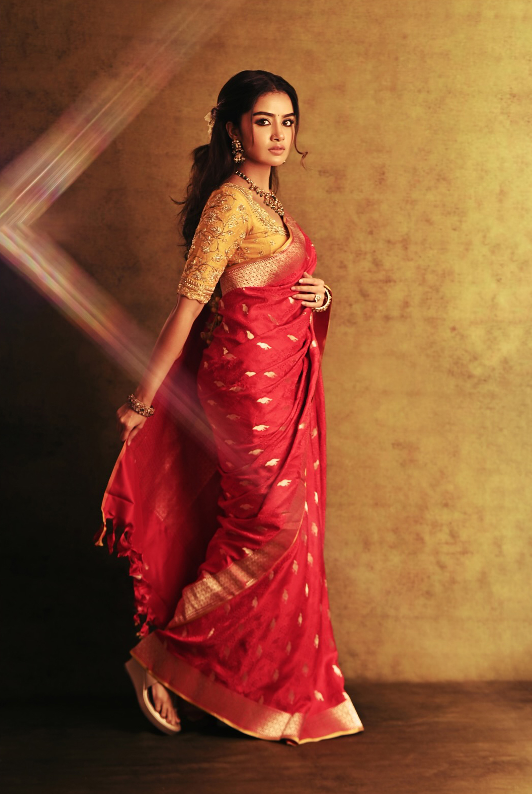 Anupama Parameswaran Stuns In Traditional Red Saree