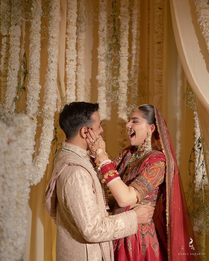 Anuv Jain And Hridi Narang's Adorable Wedding Photos