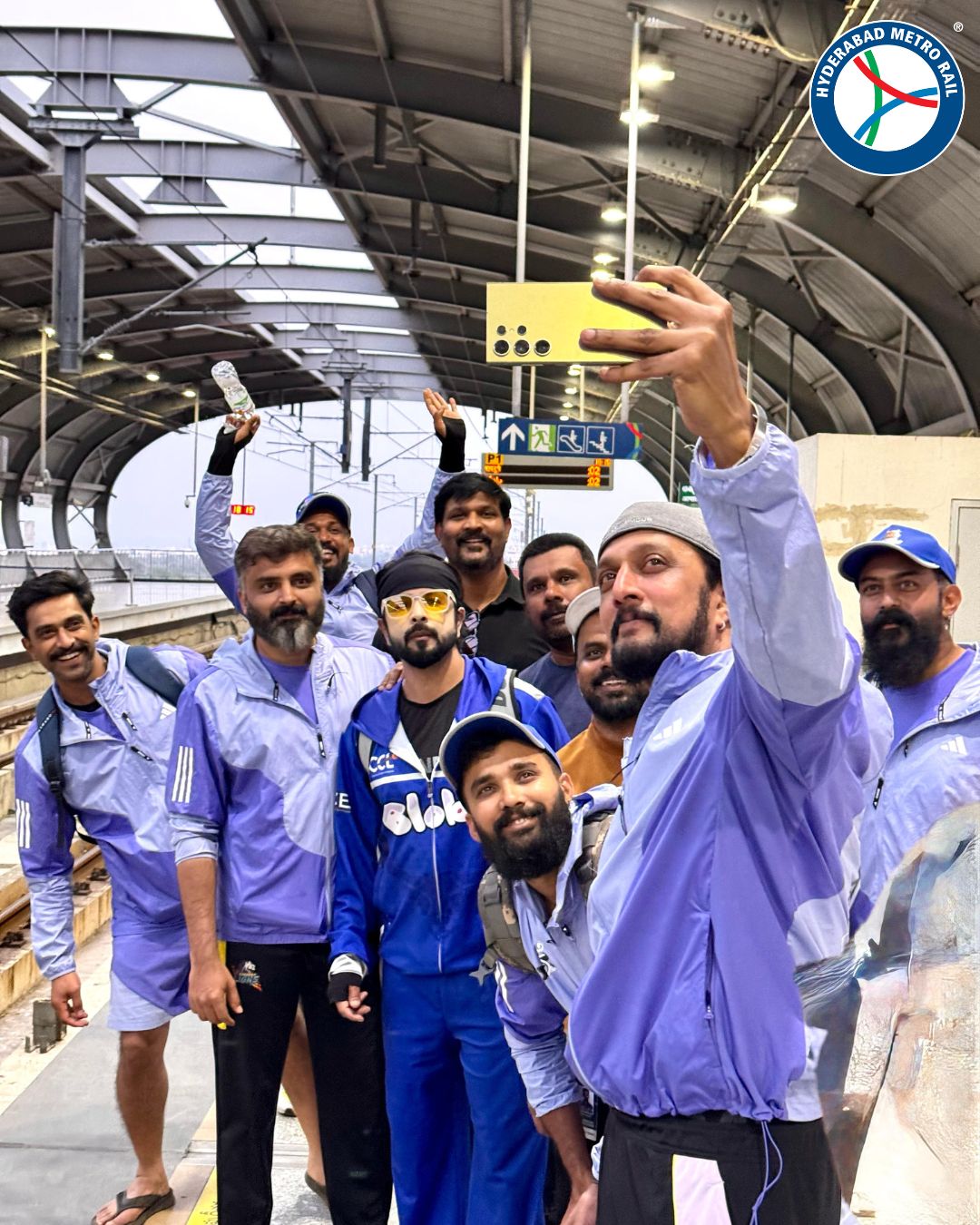 CCL 2025: Actor kichcha Sudeep travels in hyderabad metro