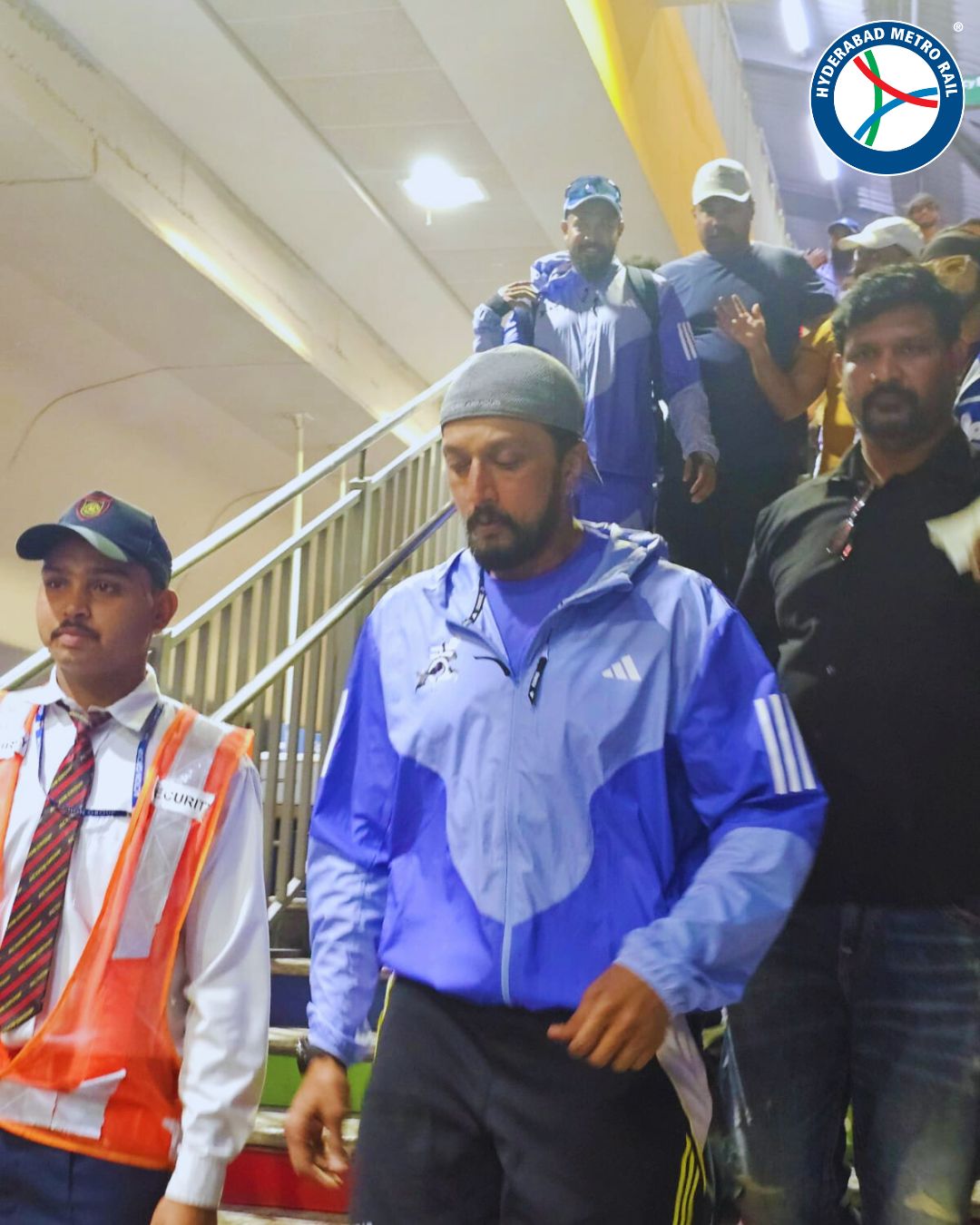 CCL 2025: Actor kichcha Sudeep travels in hyderabad metro
