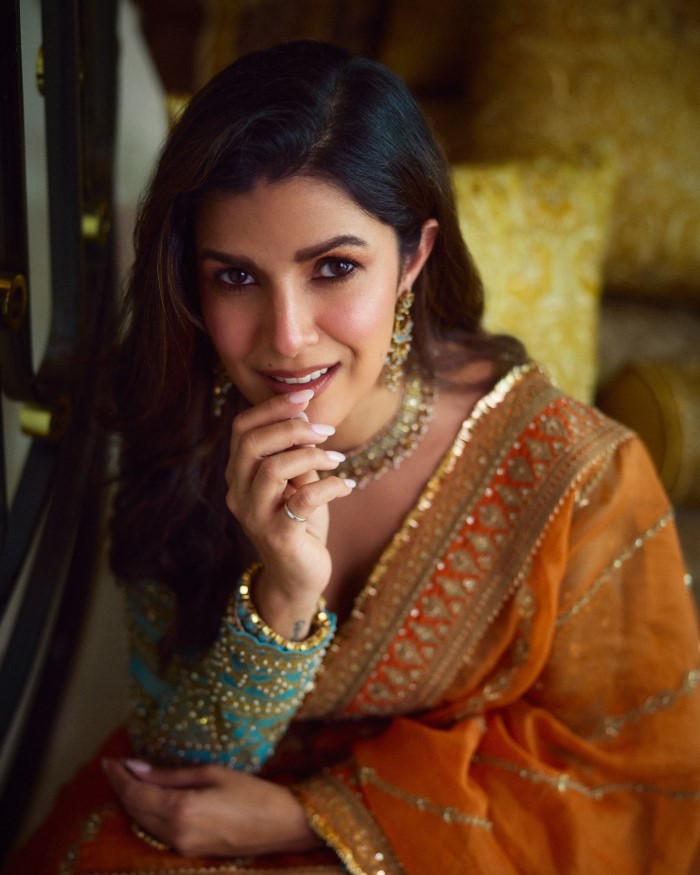 Madhuri Dixit To Nimrat Kaur These Actresses Had Affair With Cricketers