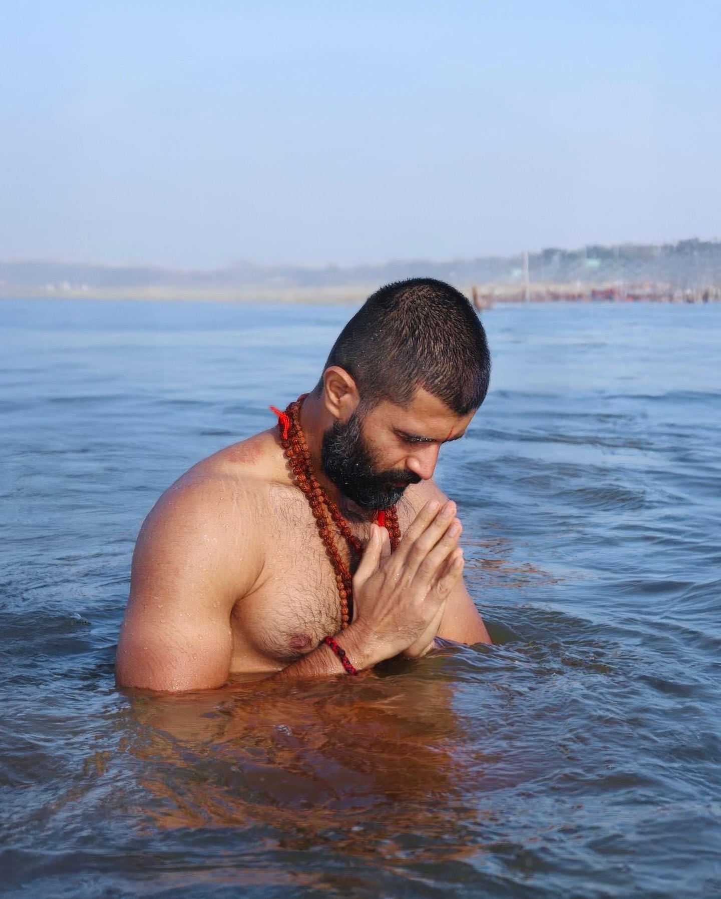 Maha Kumbh Mela 2025; Telugu Actor Vijay Devarakonda Took a holy Dip at Triveni sangam
