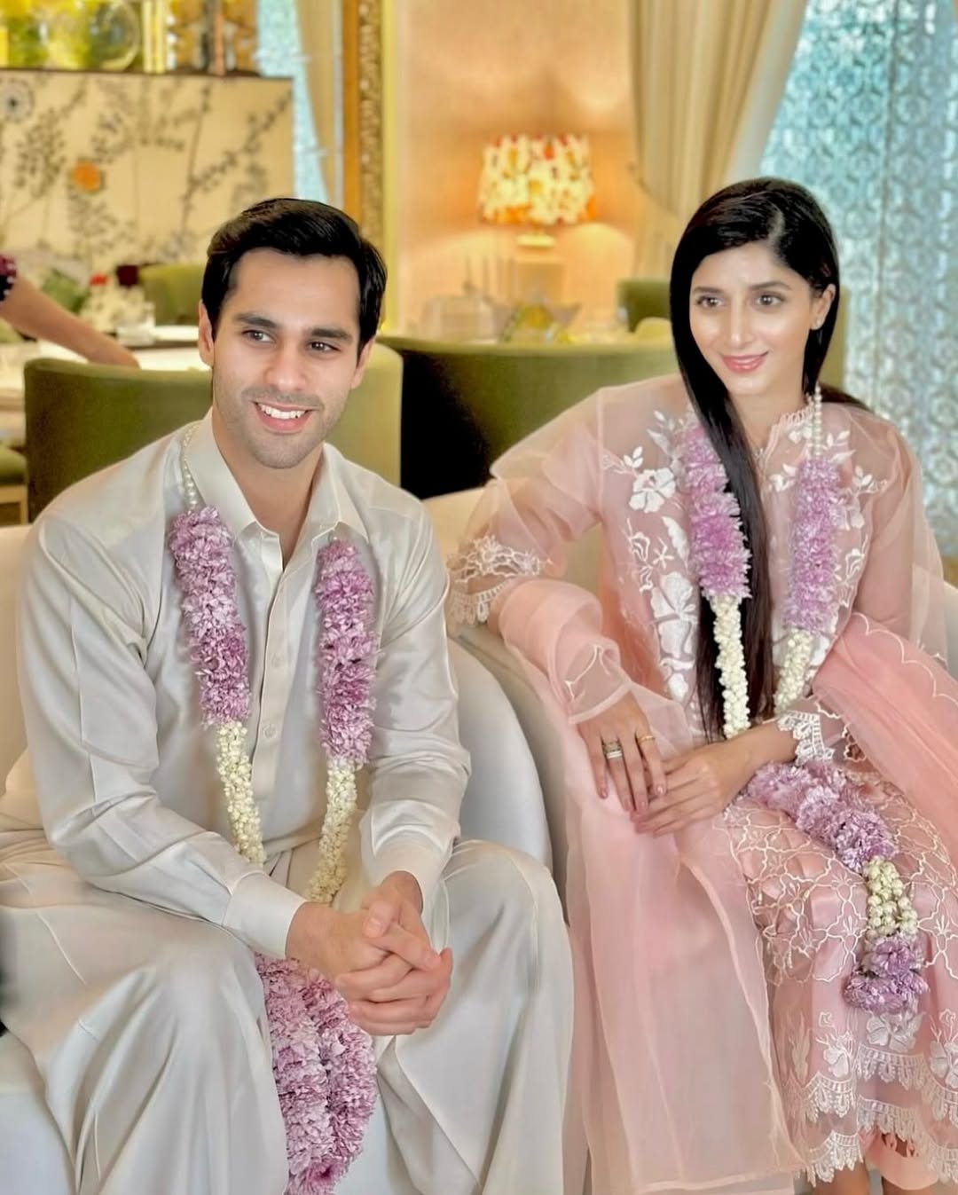 Mawra Hocane & Ameer Gilani Relive Their Special Baat Pakki Moment on Valentine's Day