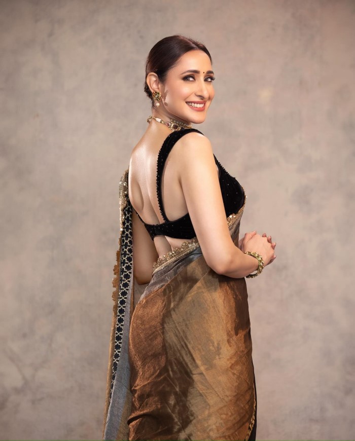 Pragya Jaiswal Stuns In A Golden Saree With Black Velvet Blouse