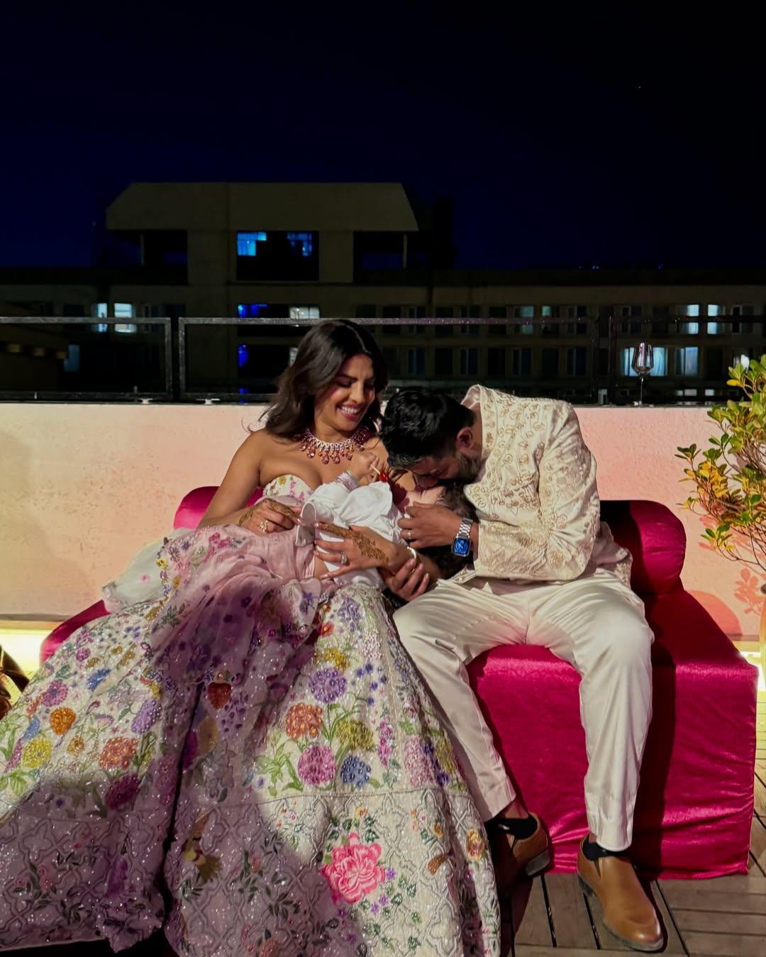 Priyanka Chopra Shares Inside Pictures of Siddharth Kapoor's Mehndi Ceremony