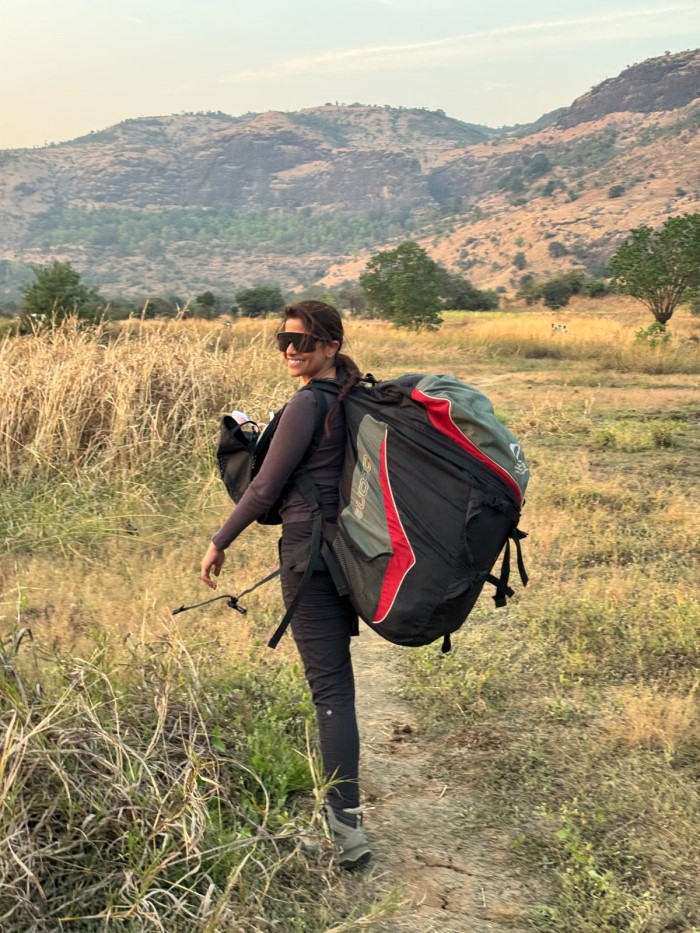Sai Tamhankar Learns Paragliding