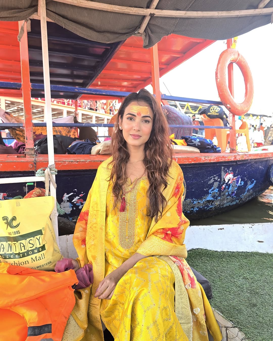 Sonal Chauhan Mahakumbh Mela 2025