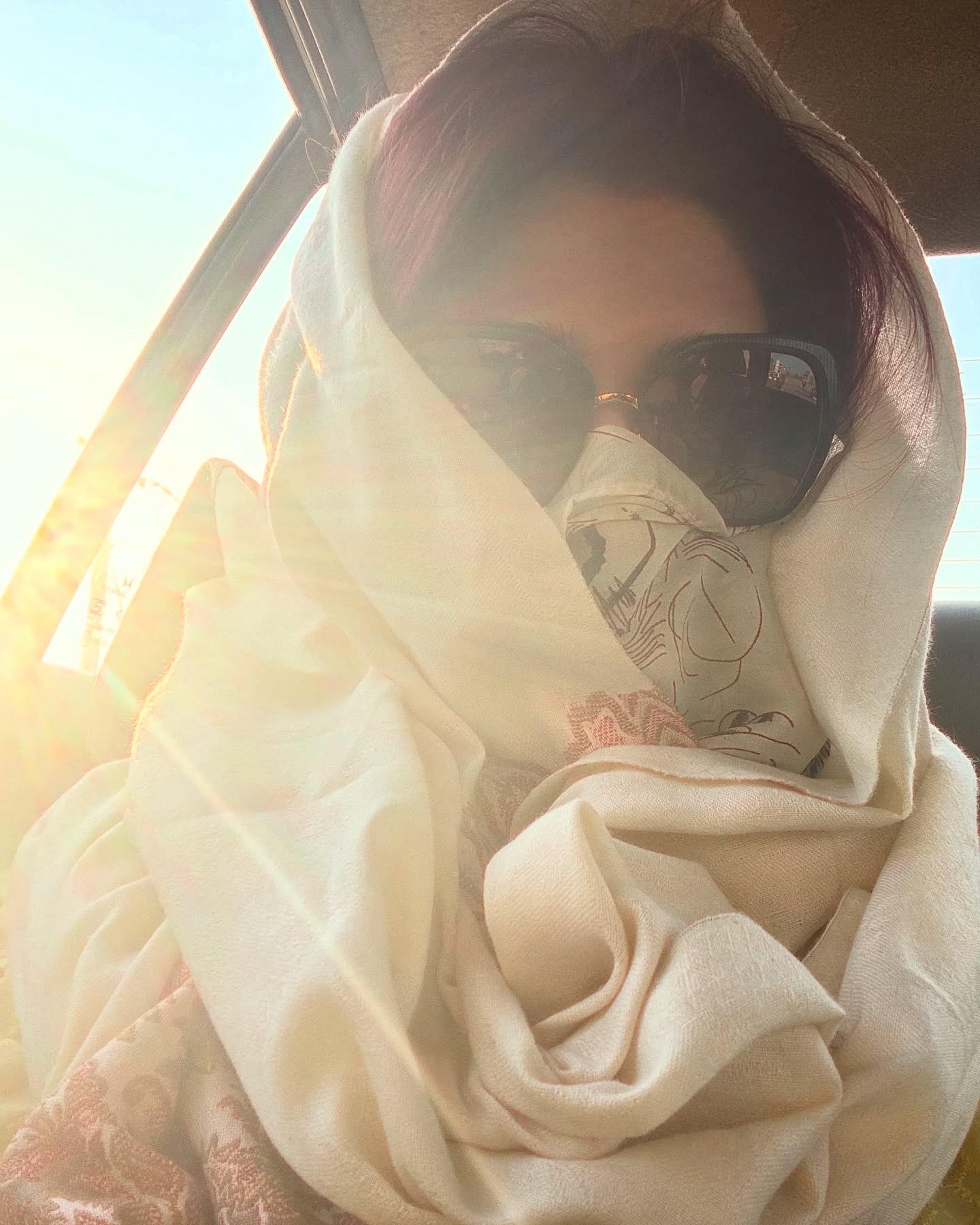 Sonarika Bhadoria Takes Spiritual Dip at Maha Kumbh Mela 2025