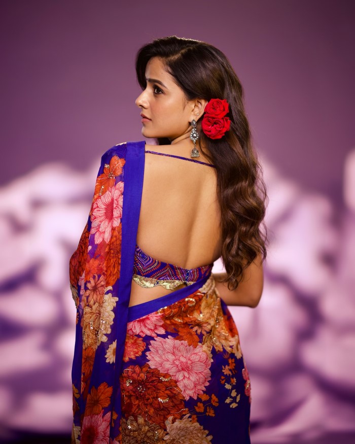 Vaishnavi Chaitanya's Graceful Look In A Beautiful Saree