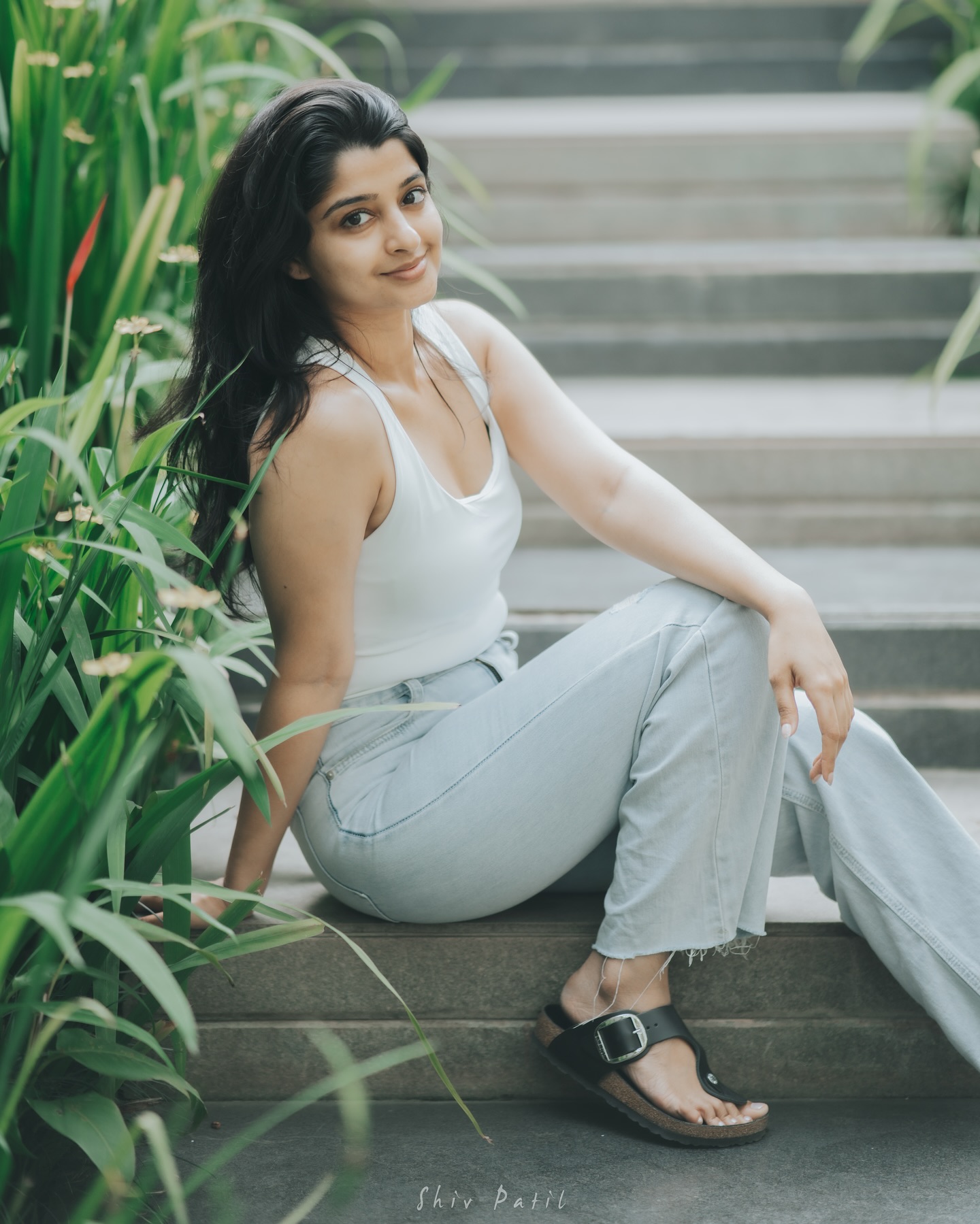 Aishani Shetty Stuns In White Top And Grey Pants: Fresh And Stylish Look