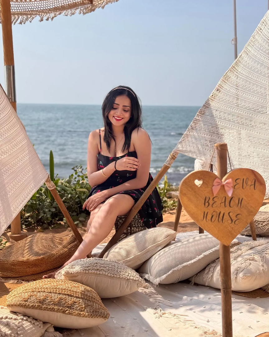 Bigg Boss Kannada fame Sanjana Chidanand Goa Beach House Photoshoot