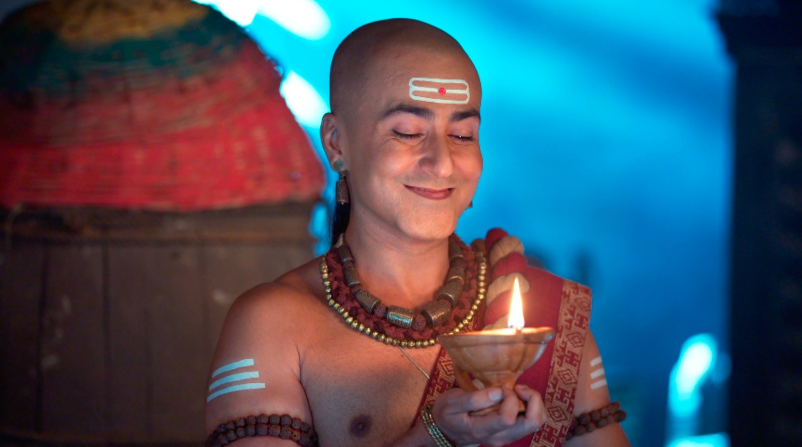 Krishna Bharadwaj playing the role of Tenali Rama in Tenali Rama